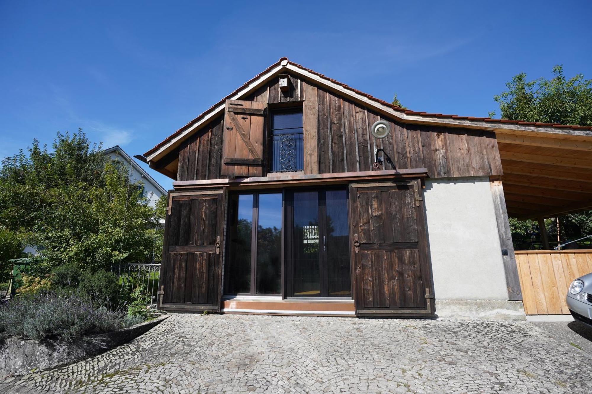 Tiny House Chez Claudine - Relaxen, Workspace, Naehe Thermen, Netflix, Free Parking & Wifi بروغ المظهر الخارجي الصورة